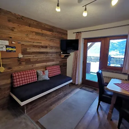 公寓 布鲁格度假公寓 *